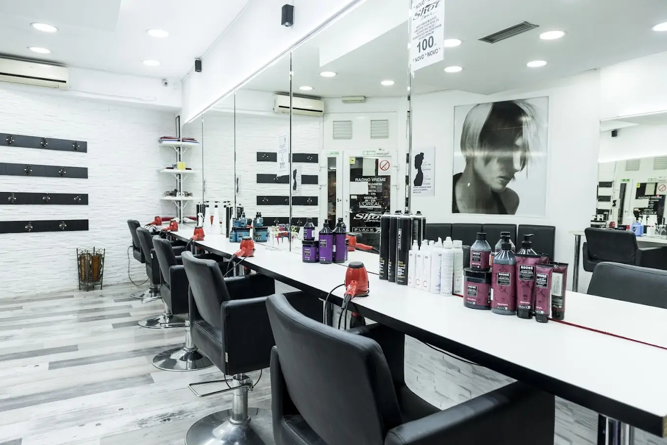 Obuka za frizere u PRO CUT salonu — praktičan rad u stvarnom okruženju